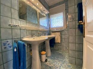 Casacarl Comfortable holiday residence Vacation rental in Roses