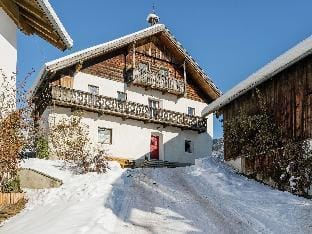 Farmhouse in St. Johann im Pongau with Sauna Vacation rental in Salzburgerland