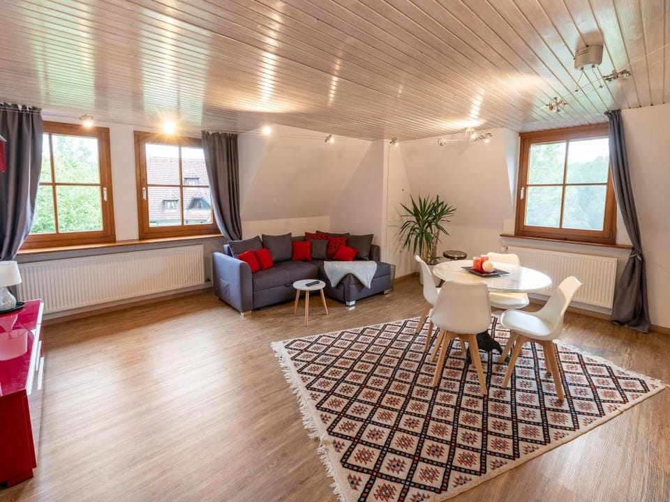 Elegante Ferienwohnung mit Aussenpool Schwarzwald Apartment in Baden-Württemberg