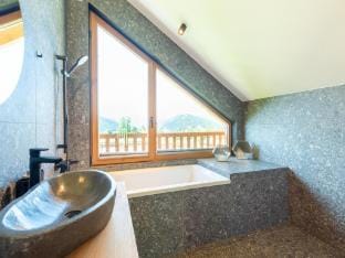 Cosy chalet in Wolting in a charming area Vacation rental in Salzburgerland