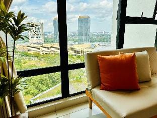 Mosaic Comfort Hideaway @ 2 Bedroom 6-10pax Lv24 Vacation rental in Johor Bahru