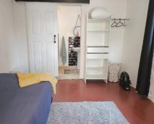 Trendy Johannesburg Cottage (WiFi) Vacation rental in Johannesburg