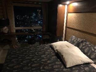 Penthouse in Legazpi Village, Makati Vacation rental in Pasay