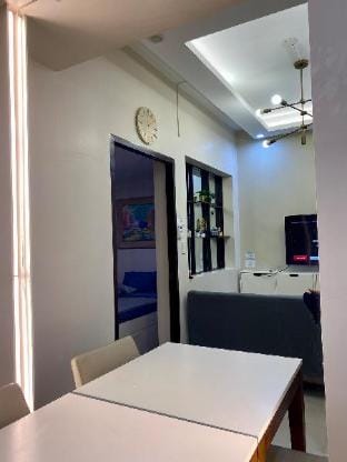 Uptown Elegance: The Epitome Living in BGC Vacation rental in Makati