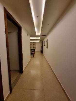 Luxury rooms and studio with one or two beds Apartment in Lahore