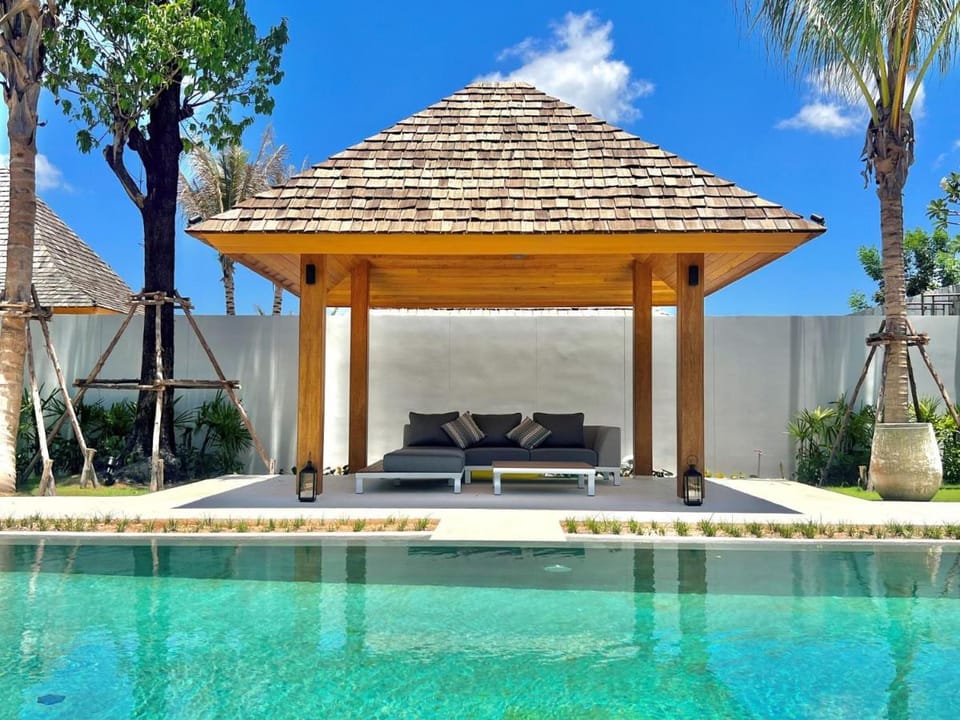 Luxury brand new villa with maid Anchan Tropicana Apartment in Choeng Thale