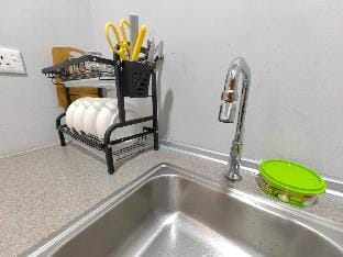 L Homestay Jesselton Quay KK City 14th, near Gaya Street and the Jetty. Apartment in Kota Kinabalu
