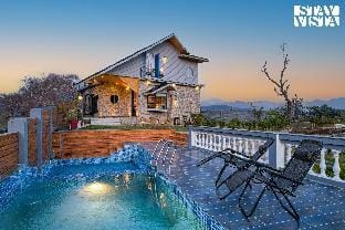 StayVista at Ivycrest Estate Villa in Dehradun