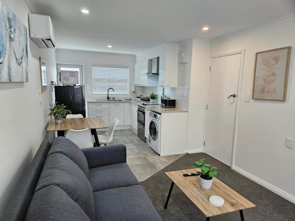 Redwood Apartments Unit 1 Apartment in Rotorua