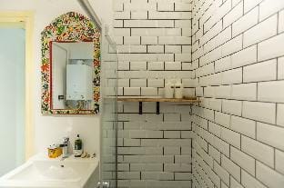 Cosy Urban Apartment in Cihangir Apartment in Istanbul