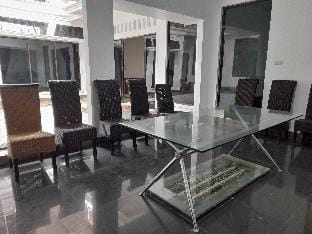 FF Guest House Syariah Villa in West Java