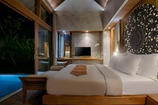 Modern 1BR Private Pool Villa in Nusa Dua Villa in Kuta Selatan