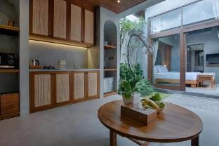 Modern 2BR Private Pool Villa in Nusa Dua Villa in Kuta Selatan
