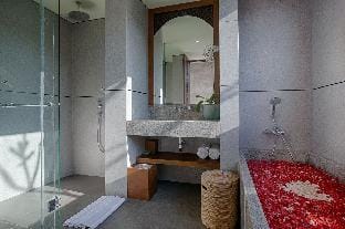 Modern 3BR Private Pool Villa in Nusa Dua Villa in Kuta Selatan