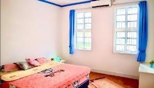 Private Villa 3 BR Dinnisa Harfa Kota Bunga Puncak Villa in West Java