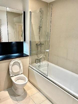 Beautiful Excel 1 Bed Apartment  Apartment in London