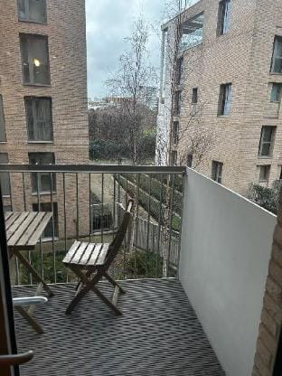 Beautiful Excel 1 Bed Apartment  Apartment in London