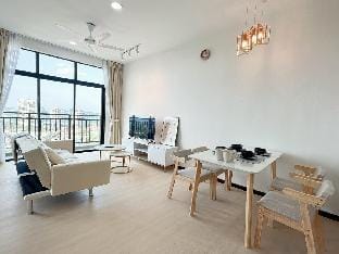 Bandar Baru Permas Jaya Apartments Apartment in Johor Bahru