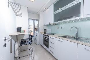 Cedofeita Sunny apartment with balcony & parking Apartment in Porto