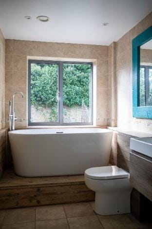 The Salt House - Luxury Home with Pool   Hot Tub Vacation rental in Chichester District