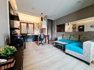 1 Unit Apartemen 45 M2  Apartment in South Jakarta City