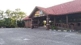 Avina's Standard Room  Vacation rental in Terengganu, Malaysia