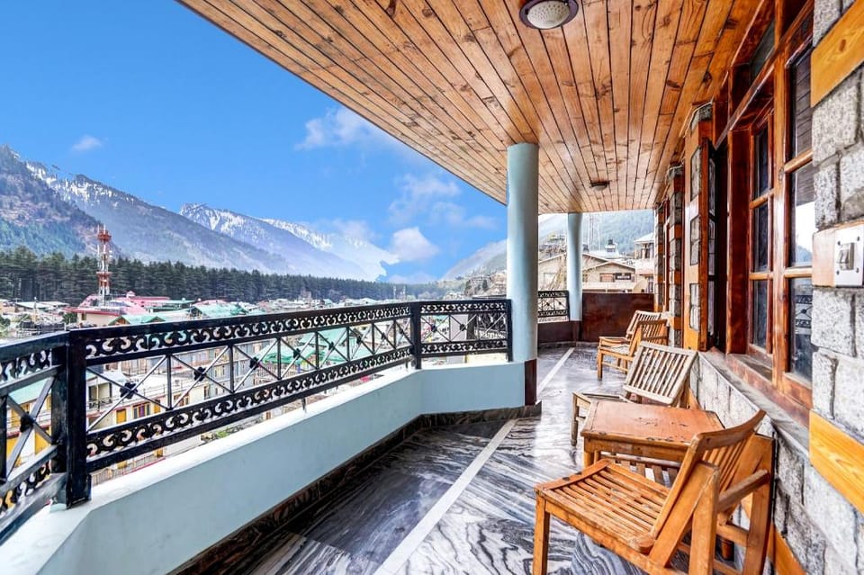 Hotel O by OYO New Sun N Snow Hotel in Manali