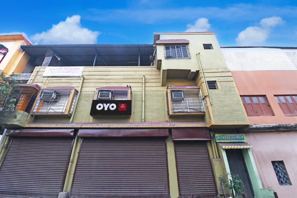 OYO Arati House Vacation rental in Kolkata