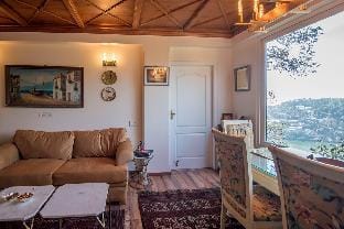 Zoo Road Houses Vacation rental in Uttarakhand