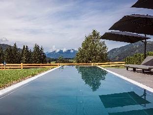 Apartment with shared infinity pool Apartment in Salzburgerland