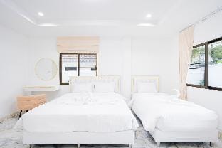 Di Poolvilla Huahin Near Beach 2km Vacation rental in Hua Hin District