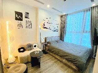 Ocean Home TK2 Vinhomes Smart City Apartment in Laos