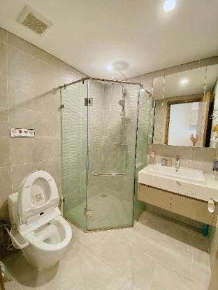 Ocean Home TK2 Vinhomes Smart City Apartment in Laos