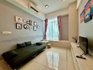 KK SUTERA AVENUE WT POOL OPP IMAGO 2BR 7pax 【26】 Vacation rental in Kota Kinabalu