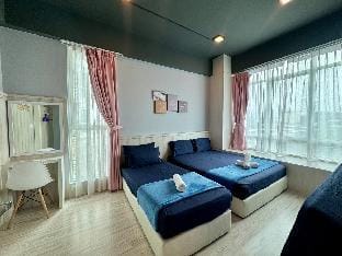 KK SUTERA AVENUE WT POOL OPP IMAGO 2BR 7pax 【26】 Vacation rental in Kota Kinabalu
