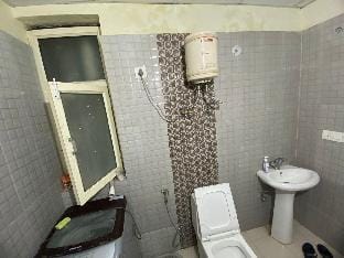 Green serena Apartment in Lucknow