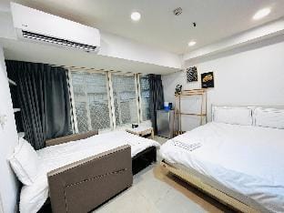 A6 Metro Bliss: Modern Apartment 1 Min from MRT Apartment in Taipei City