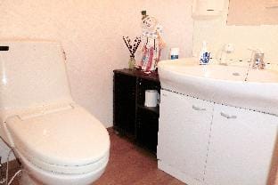 A3F屋根裏部屋・ロフトタイプ1組限定（素泊まり）Guest House Itoh１名～5名様３部屋 Apartment in Hokkaido Prefecture