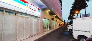 Comfortable Living Studio Bale Hinggil By Travelio Apartment in Surabaya