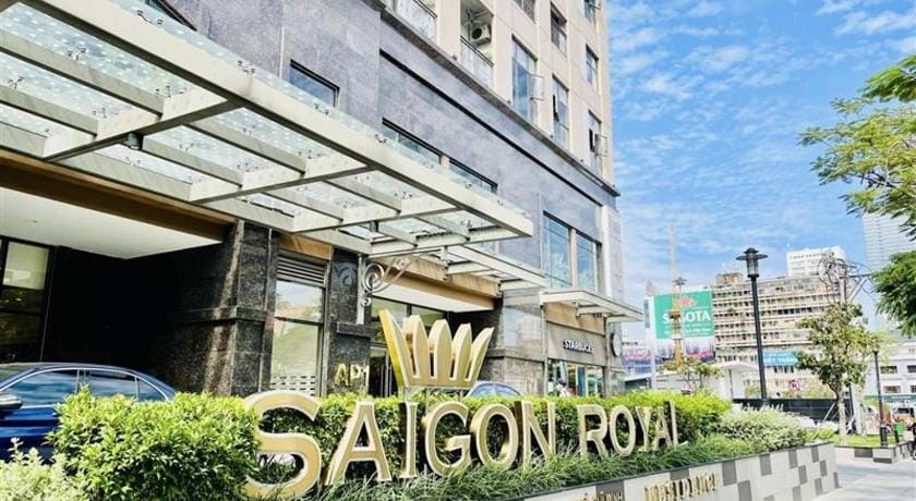 Saigon Royal  2BR-2BA Bitexco View Free Gym Pool Apartment in Ho Chi Minh City