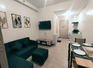 #9 Trees Residences Apartment in Quezon City