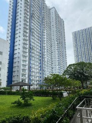 #21 Grass residences tower4 Vacation rental in Quezon City
