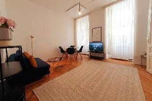 2-Zimmer Shopping Suite Apartment in Vienna