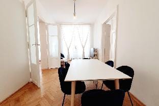 4 Zimmer Traveller Suite Apartment in Vienna