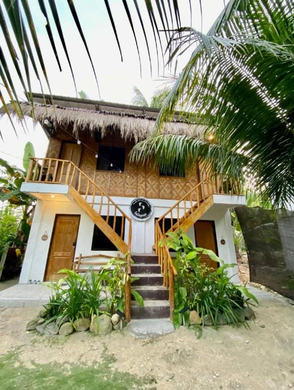 LATAGAW RESIDENTIAL HOMESTAY (Private Room only) Apartment in General Luna