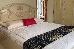 Kenari Homestay Vacation rental in Yogyakarta