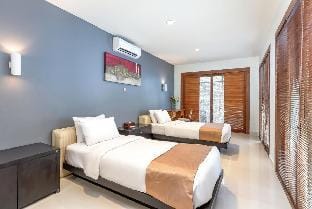 Special Price! 10BR Private Villa In Jimbaran Villa in Kuta Selatan