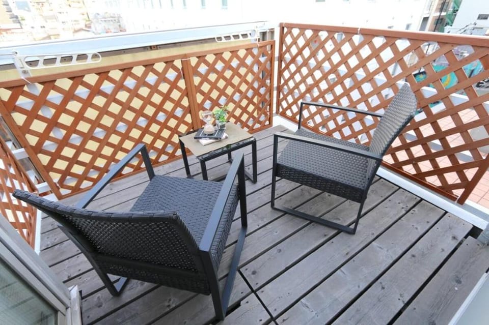 AG6 【38㎡】Stone's Throw from Nippombashi Station Apartment in Osaka