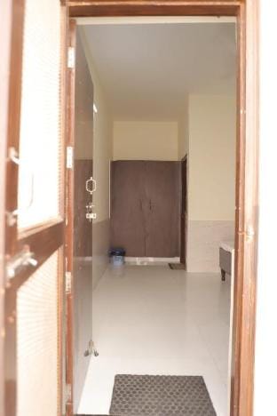 Radha Madhav Ashram Vrindavan Villa in Uttar Pradesh
