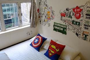 Good Comment Cozy DoubleRoom MTR Storage Luggage Apartment in Hong Kong
